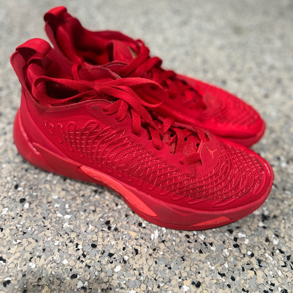 Jordan Luka Basketball shoes